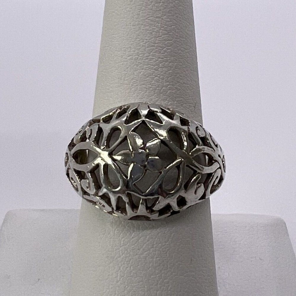 925 Sterling Silver Ring With Porous Flower Design Size 8 View 2